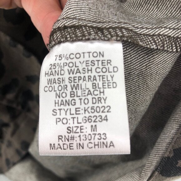 UMGEE Jacket Womens Medium Gray Leopard Print Denim Snap Pockets Everyday Casual - Picture 6 of 9